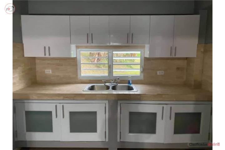 Se alquila Casa $975