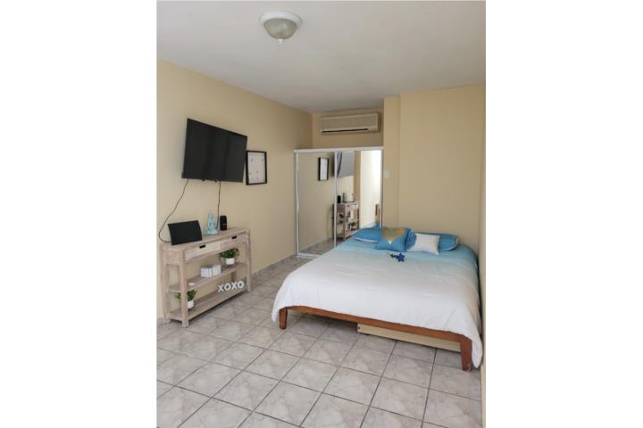 Hermoso apt con acceso a piscina.