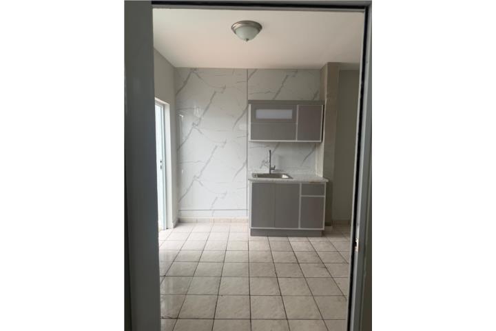 SE ALQUILA APARTAMENTO