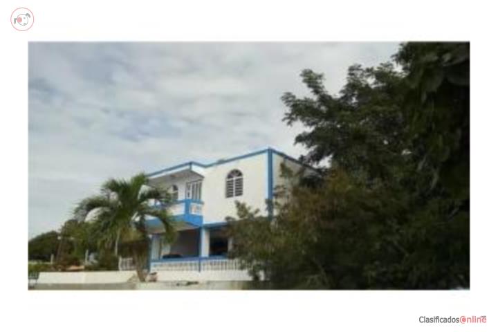 Seafront Multi-family, Seaside Yard, Carport!
