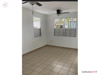Summit Hills $925