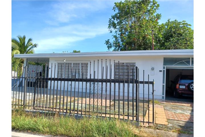 Casa de 3 dormitorios en alquiler CIBAO