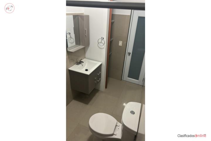 Puerto Nuevo NE-Casa Completa en 2do nivel