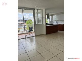 Alquiler Cond Andaluc�a  C�modo Apt PH 1600 Renta