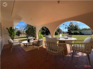Ramey, Aguadilla - Covered Patio & Large Yard