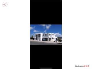 Alquiler Urbanizacion Bonneville Heights REMODELADO CON MARQUESINA Y PUERTA DE GARAGE Caguas