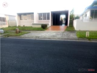 Urb Santa Isidra 3