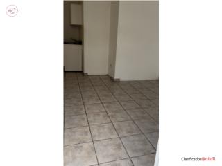 $875 2H/1B Parking Incluye Agua