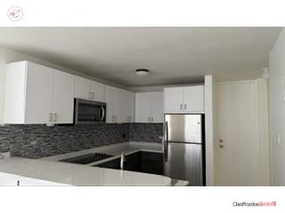 Balcones de Carolina ,Apartamento 3 y 1 $1200