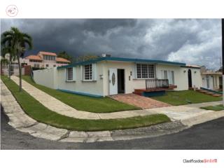 Casa de una sola planta en esquina con 3 dorm