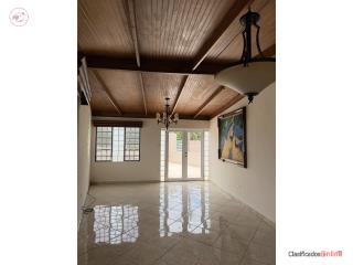 Salida 35 VB Casa 3H/1B -$900
