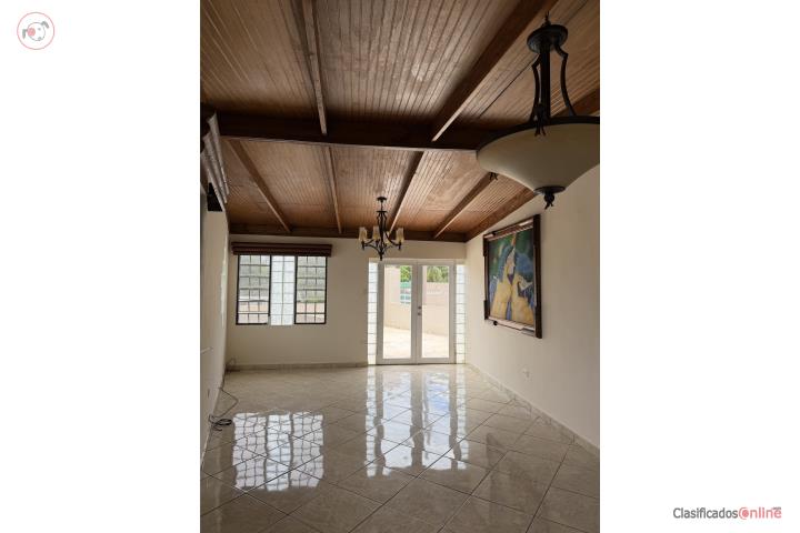 Salida 35 VB Casa 3H/1B -$900