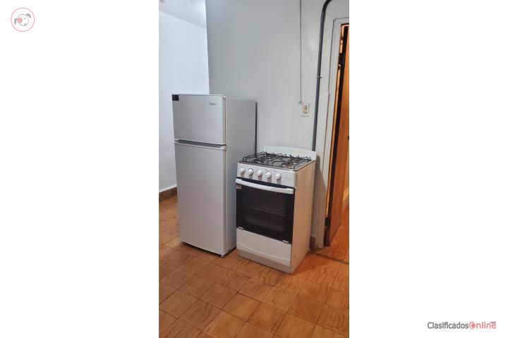 Urb Villa Nevarez STUDIO PEQUEÑO $400