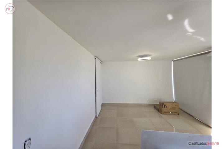 Amplio apt Studio en Miramar NO incluye pk