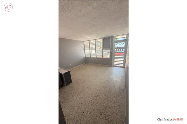 APART DE 2 CUARTOS CON AGUA Y LUZ INCLUIDOS