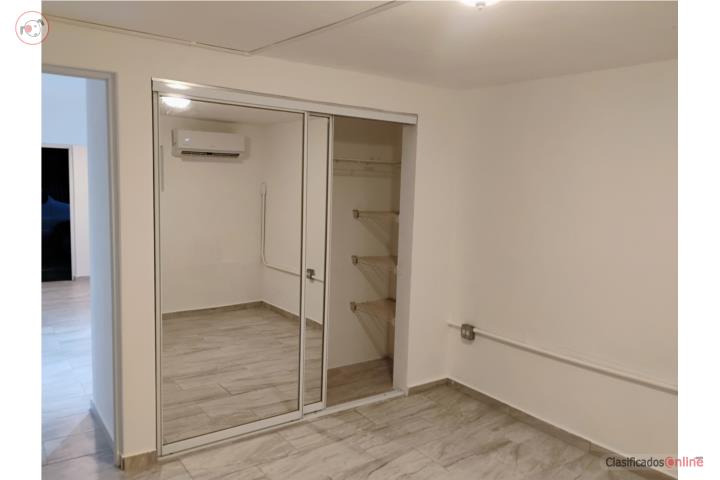 Apto. 1 cuarto $800 con agua y luz.