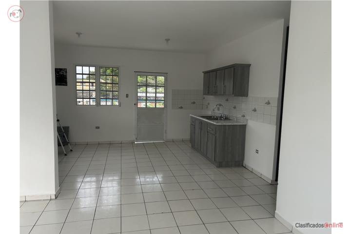 Casa Segundo Piso Urb. ONeill Manatí