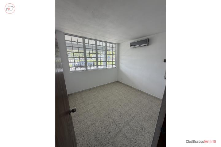 Casa 3H/2B súper espaciosa y céntrica