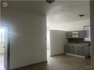 Apartamento en 2ndo piso del Pueblo