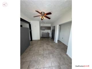 Apartamento privado , agua y luz y aire acond