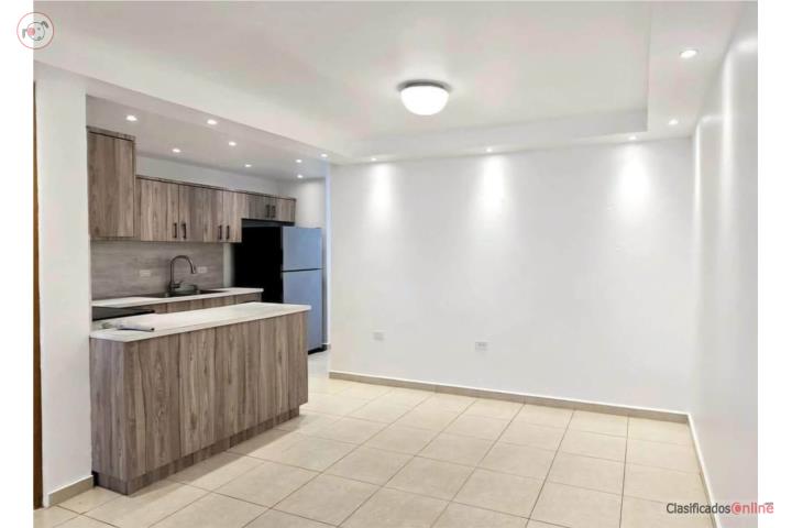 Se renta Condominio Portales de Altamesa