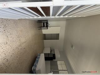Apartamento completamente privado y remodelad
