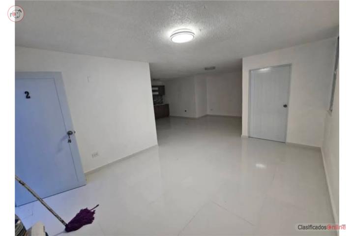 Paseo Costa Levittown Apt 3-1 incluye agua
