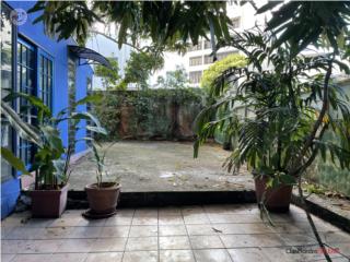 Condado,Interior casita/patio agua luz $2000.