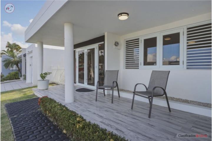 Modern 3BR/3BA with private pool