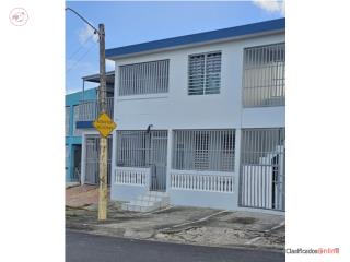 Urb. Las Lomas - Casa (agua y luz incl)