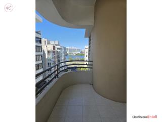 Miramar apto. 4to piso edificio Art Deco
