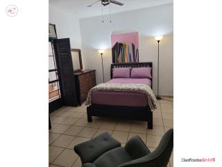 Apt first Fl ,Interior patio, by owner no fee