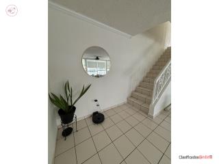 Exclusive Penthouse - Quinta Baldwin