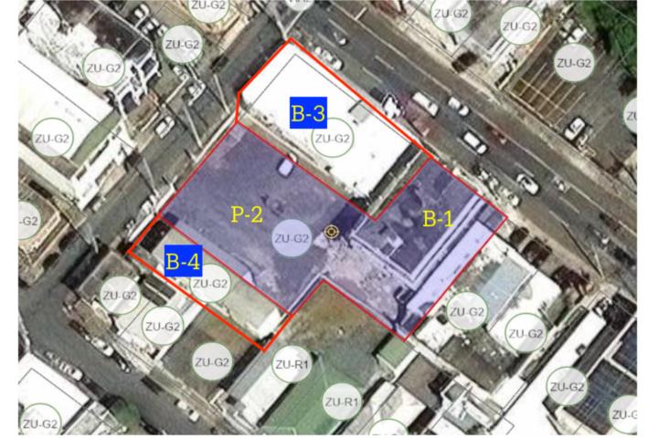 5 buildings and parking in Santurce Ward