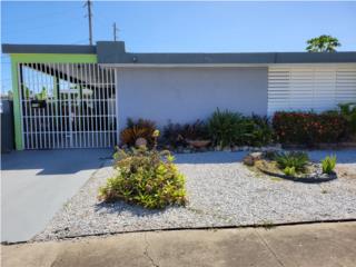 Residencia en Urb Jardines Fagot Ponce