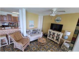 Lovely Apt Cond. Playa Azul I, Luquillo 