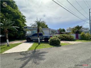 Casa Grande con Piscina 4H/4B Arecibo