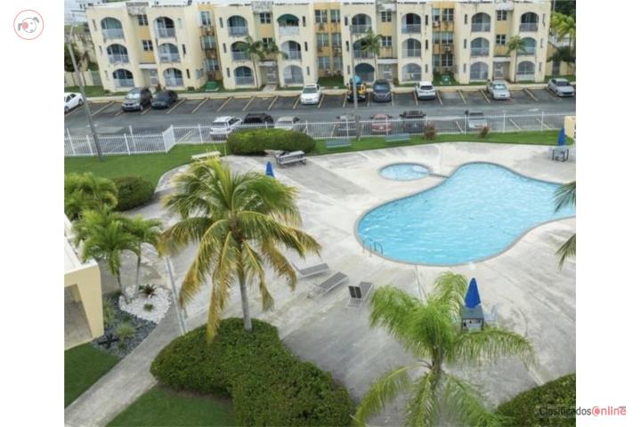 Condominio Miradores del Yunque