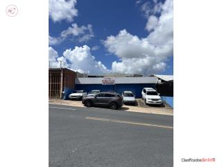 Edificio en Sierra Bayamon Comercial