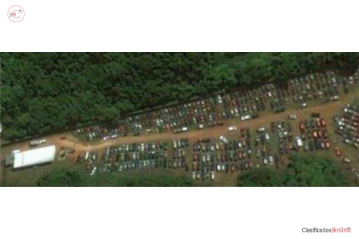Venta de negocio con 5 cuerdas de terreno