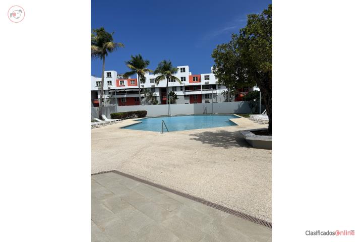 BEAUTIFUL 3 FLOORS PH BEACH VILLAS
