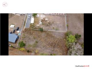 SOLAR EN BRISAS DE COMBATE-CABO ROJO