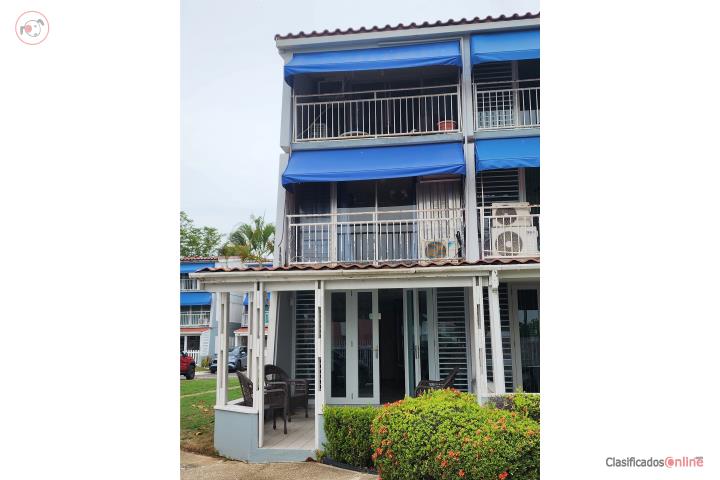 Villas de Playa II, Dorado del Mar