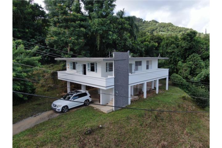 Casa de montaña en un paraíso con 1820 m² de terreno.