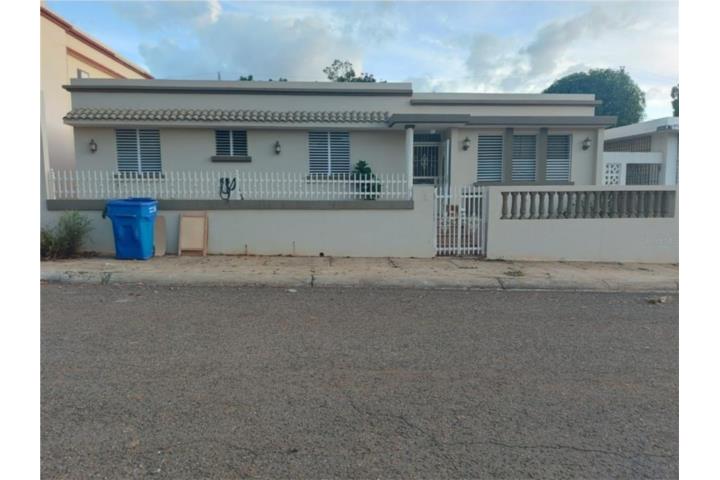 Urb Reparto López, Aguadilla