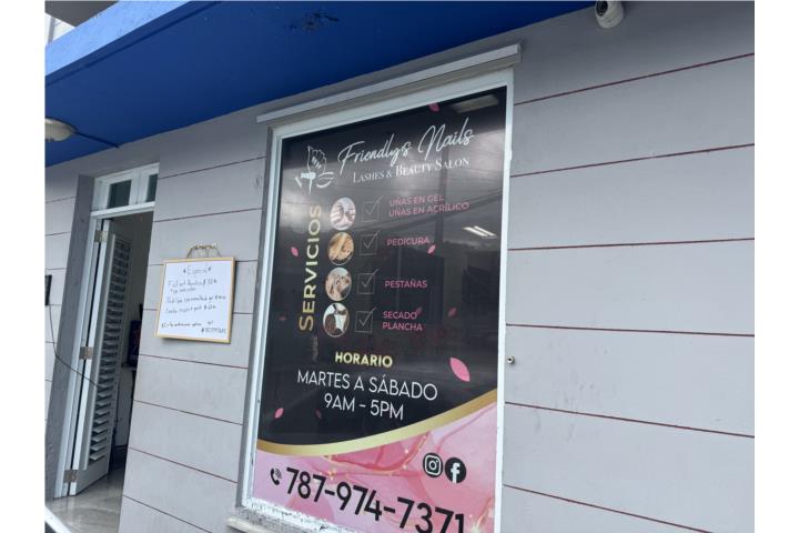 Se vende llave de negocio operando con todo adentro incluye inventario en el pueblo de Adjuntas, par