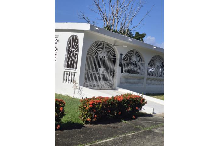 3ra Ext. Country Club 3/1