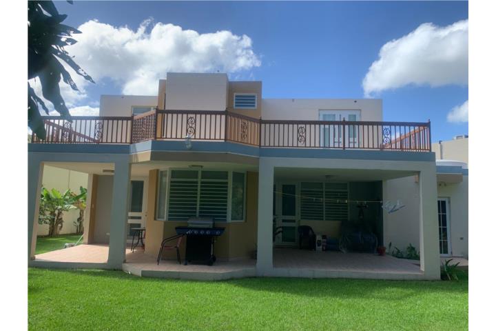 Casa en Encantada, Trujillo Alto