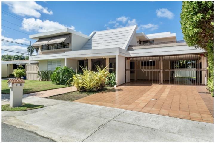 Torrimar Model Q & Cuartos, 4Banos