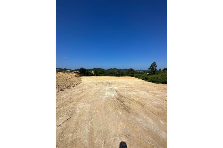 SOLAR EN HACIENDA DEL DORADO